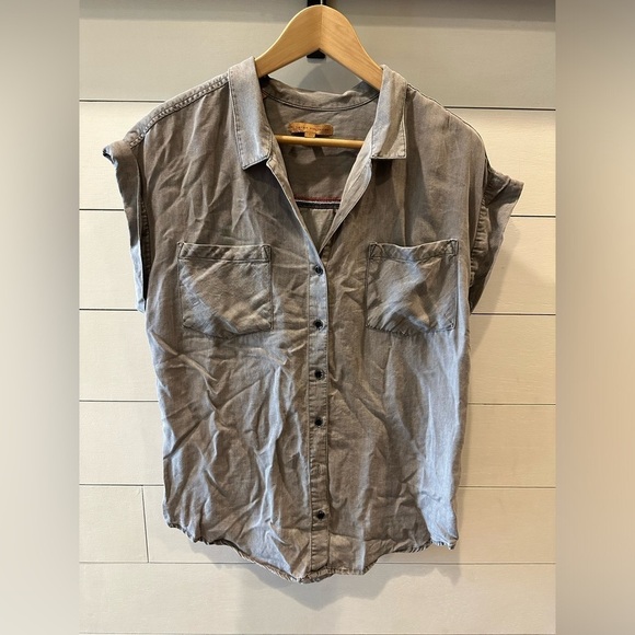 JACHS Girlfriend Tops - Jacg’s Girlfriend Grey Dolman - size M